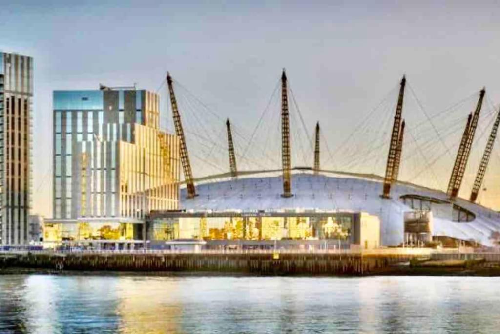 Greenwich Luxury View Apartament *